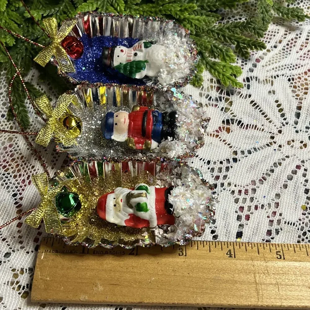 Vintage Oval Tart Tin Santa Snowman Soldier Set/3 Diorama Mid Century Ornaments